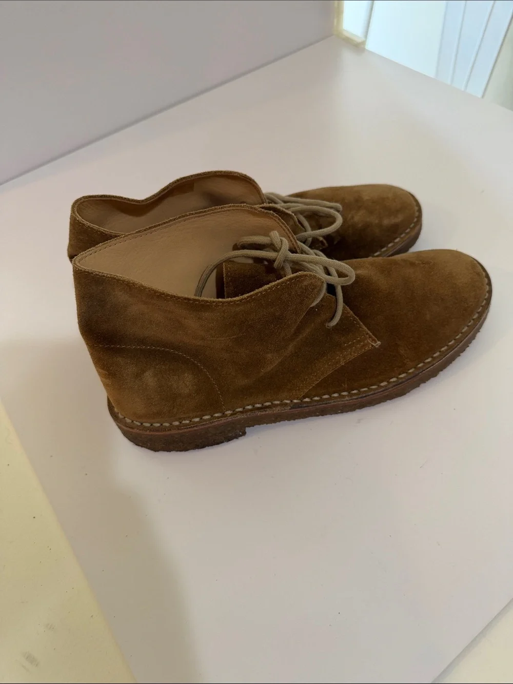 Todd Snyder Cognac Suede Chukka Boots Sz 8.  Tub8. New/Flawed